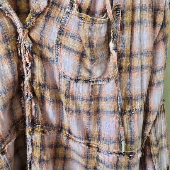 ONE OF THE BOYS PLAID TUNIC SHIRT IN IVORY COMBO WE THE FREE Size M - Picture 5 of 10